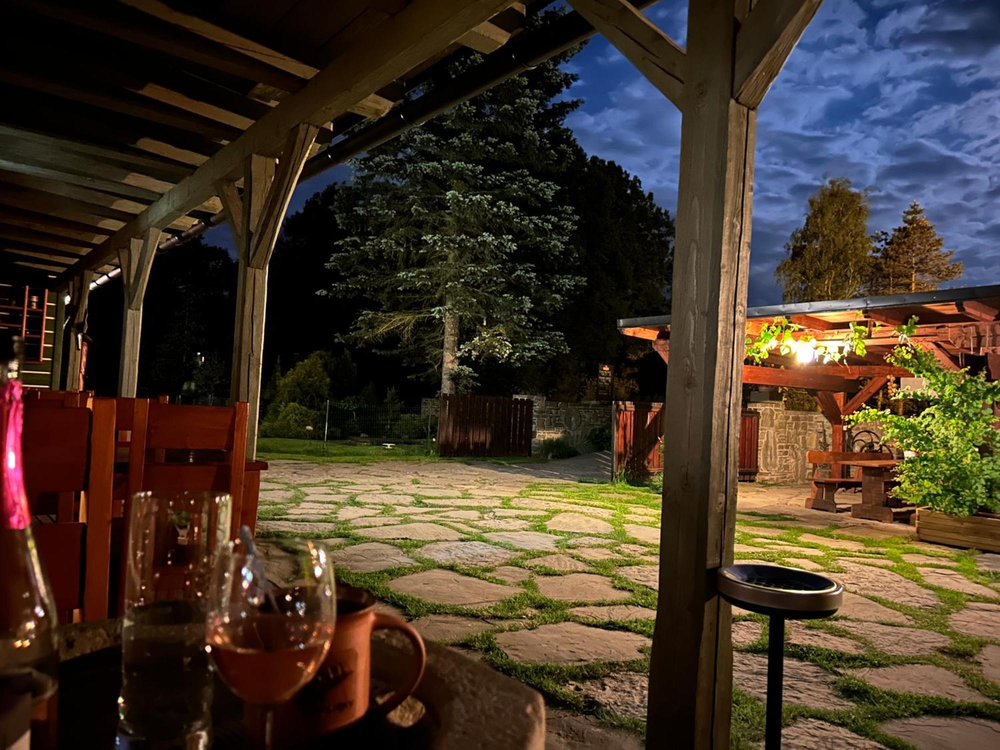 Penzion Baška Voda Cz Esterno foto