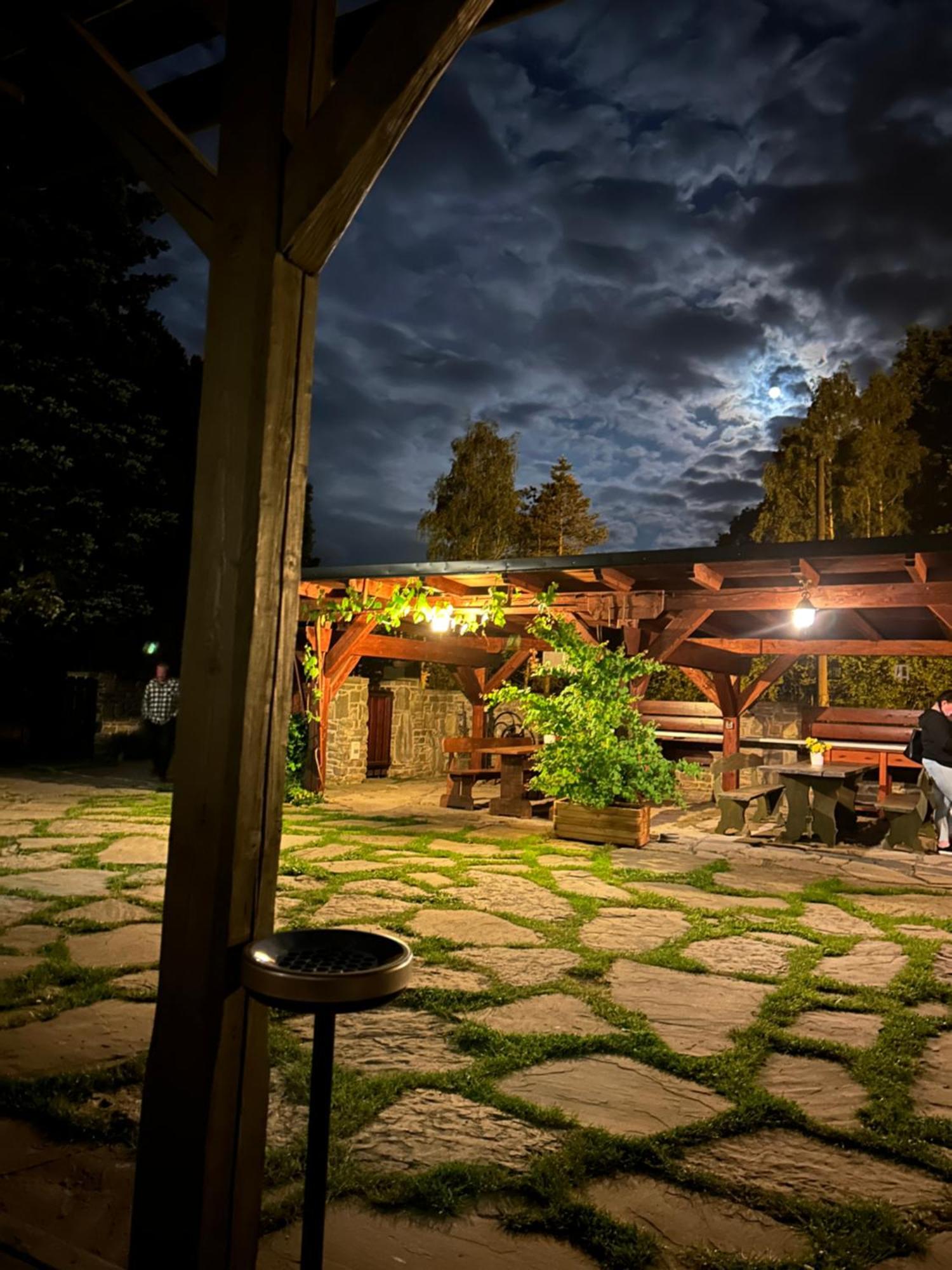 Penzion Baška Voda Cz Esterno foto
